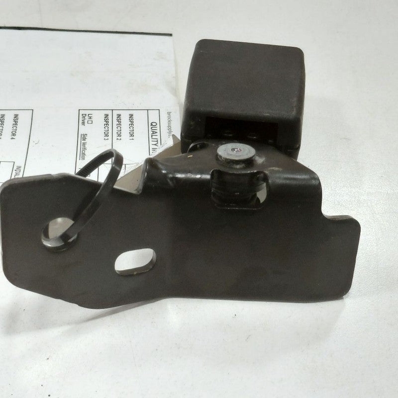 Jeep Compass Center Rear Back Seat Belt Buckle Latch 2025 2024 2023 OE