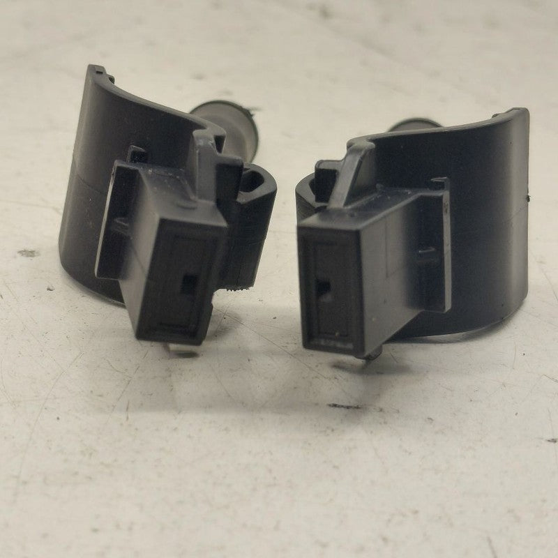 Ford Escape Windshield Wiper Washer Fluid Hood Sprayer Nozzles  2020 2