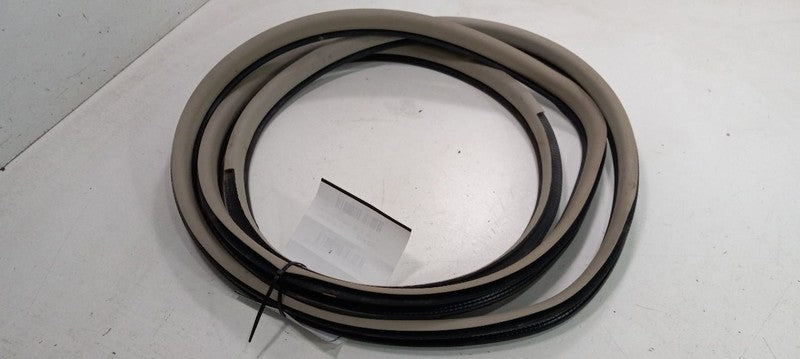 Subaru Legacy On Body Door Jamb Seal Front Right 2010 2011 2012 2013 2