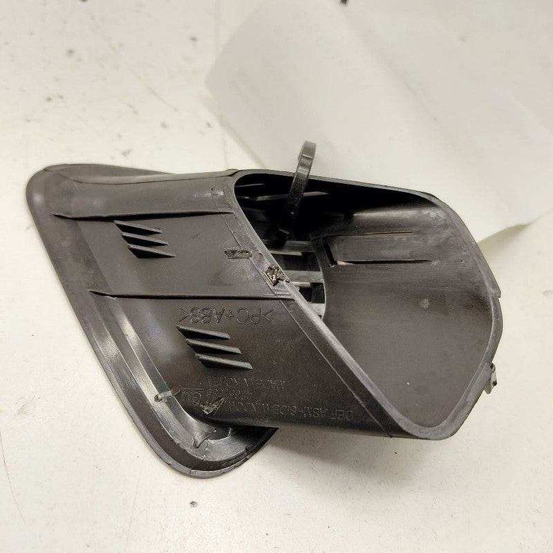 Buick Encore GX Defrost Vent Right Passenger Side  2020 2021 2022 2023