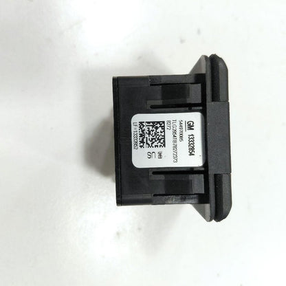 Buick Encore 120V 150W Plug In {13332854} 2020 2019 2018 OEM