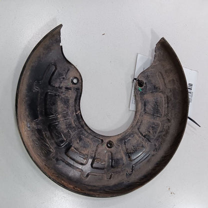 Buick Encore Passenger Right Rear Dust Shield 2019 2018 2017