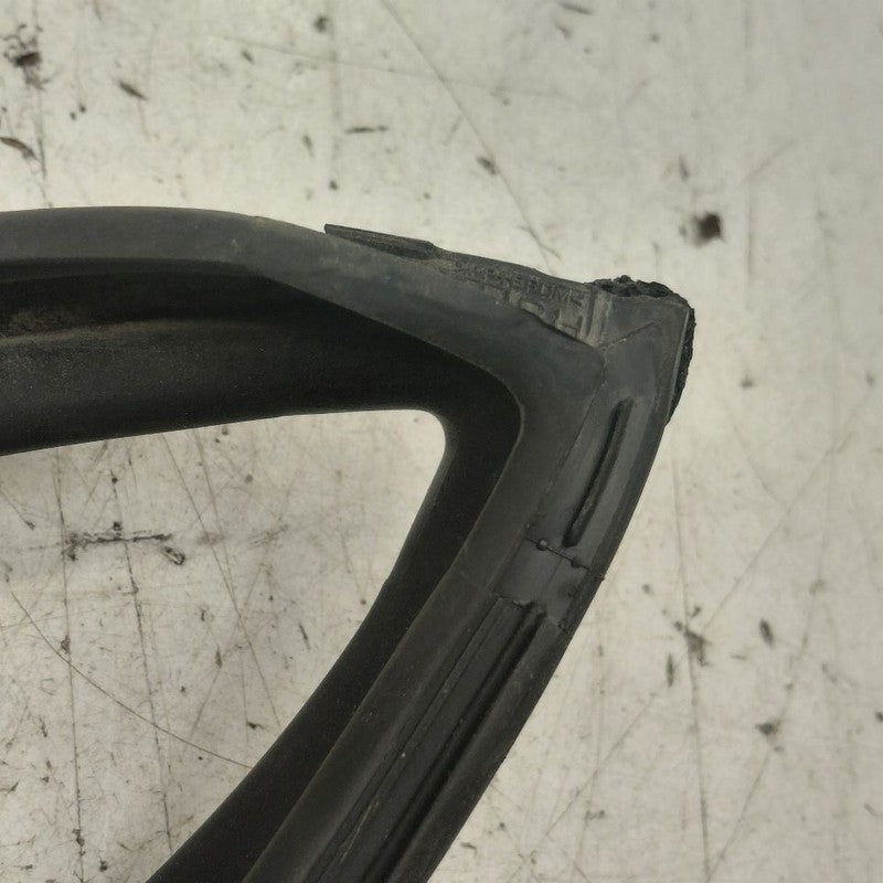 Subaru XV Crosstrek Door Glass Window Seal Rubber Right Passenger Rear