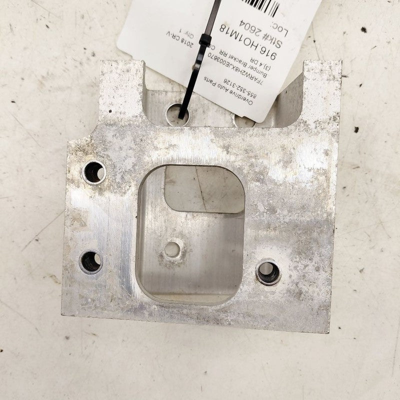 Honda CR-V Bumper Mount Bracket Right Passenger Side Rear  2017 2018 2