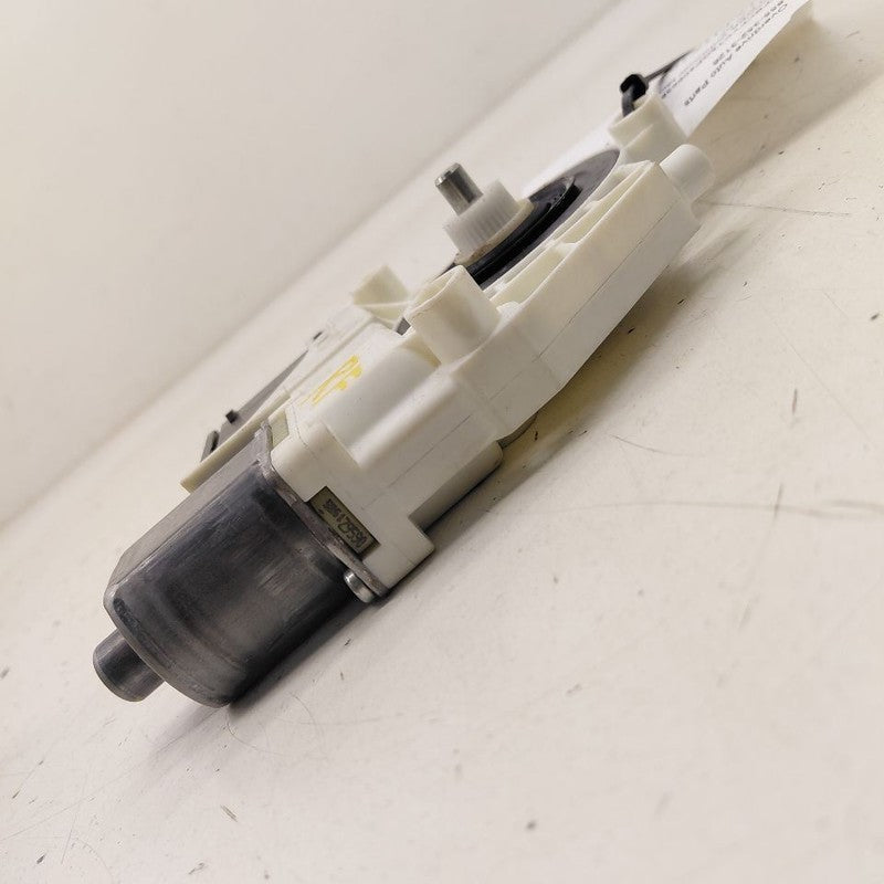 Fiat 500 X Model   Passenger Right Front Power Window Motor 2016 2017