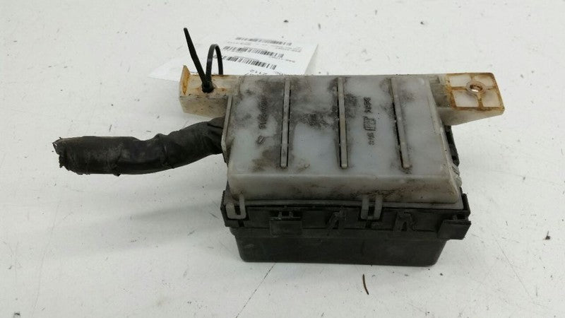 Fuse Box Engine VIN D 4th Digit VQ35DE Fits 02-03 Nissan Maxima OEM