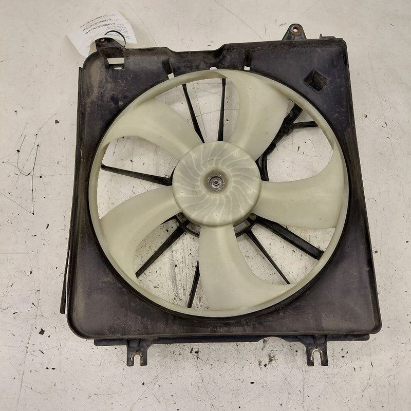 Driver Left Radiator Cooling Fan Motor Fits 17-19 Honda CR-V
