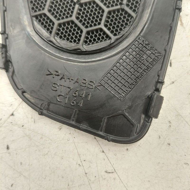 2018 Fiat 500 X Model Dash Speaker Cover Right Passenger Side