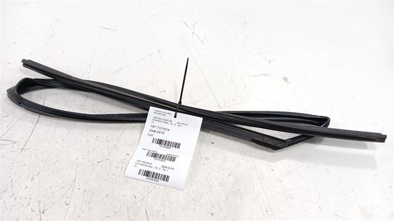 Toyota Prius Door Glass Window Seal Rubber Left Rear Back 2015 2014 20