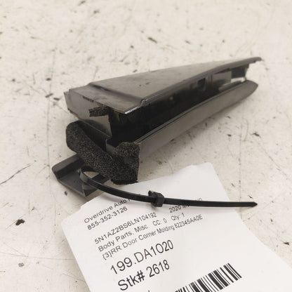 Nissan Murano Passenger Right Rear Door Corner Molding {822345AA0E} 20