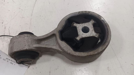 Nissan Rogue Engine Motor Mount Front  2014 2015 2016 2017 OEM