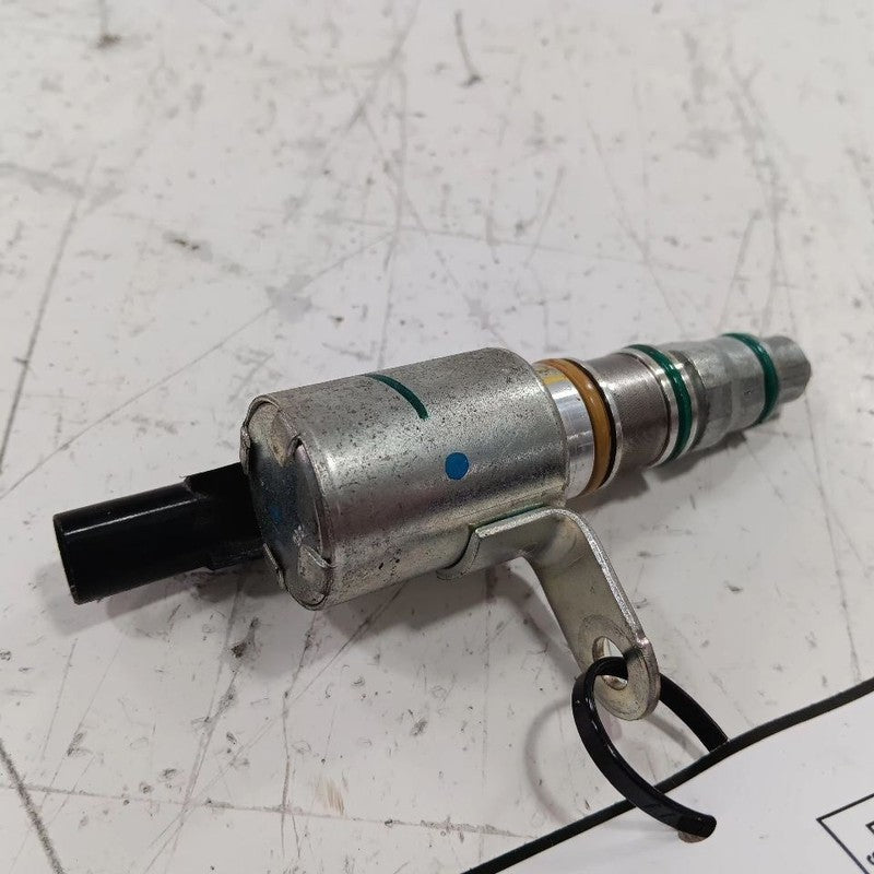 Buick Lacrosse Variable Timing Gear Oil Control Valve Solenoid Cylinder Head  20