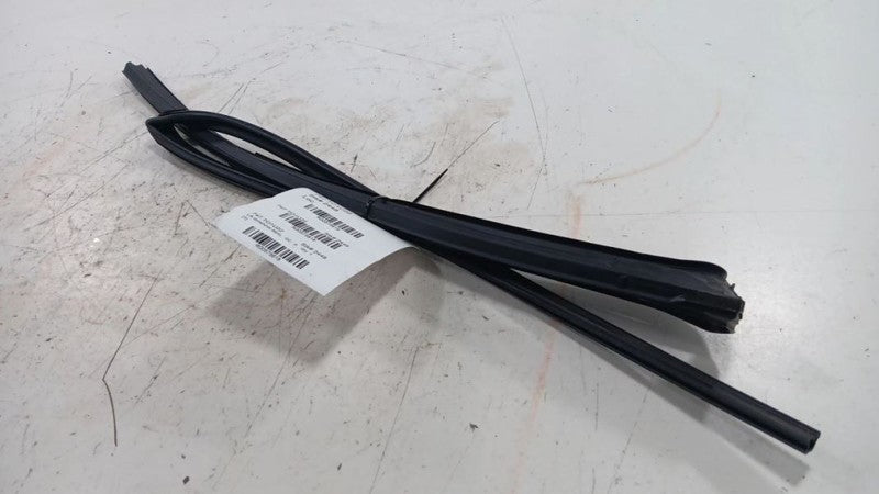 Toyota Camry Door Glass Window Seal Rubber Left Rear Back  2021 2022 2023
