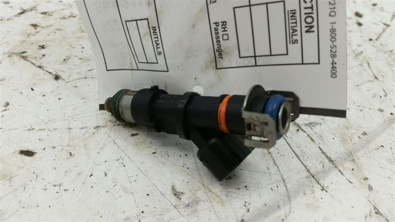 8S4Z9F593A Fuel InjectionInjector  2.0L VIN U 8th Digit Hybrid Fits 13-19 Ford Fusion OEM