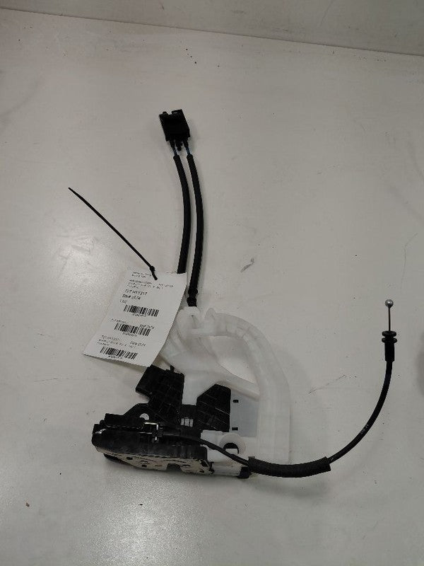 Hyundai Tucson Door Latch Lock Left Driver Rear  2016 2017 2018