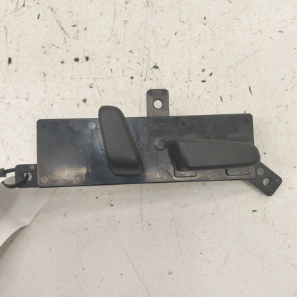 Kia Sorento Seat Switch Right Passenger Power Seat Control  2018 2017 