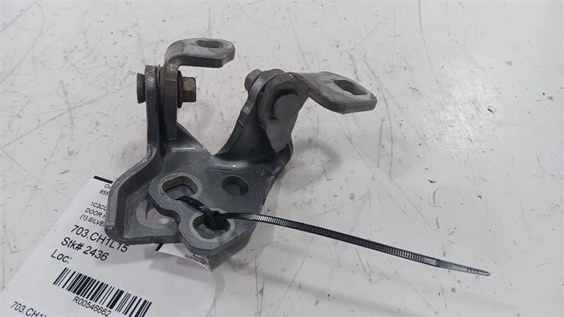Chrysler 200 Door Hinge Set Right Rear Passenger  2015 2016 2017 OEM