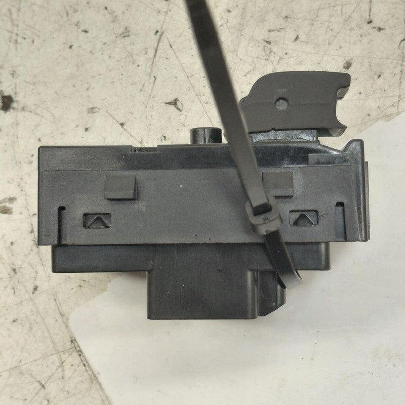 Chevy Trax Power Window Switch Right Passenger Rear  2022 2021