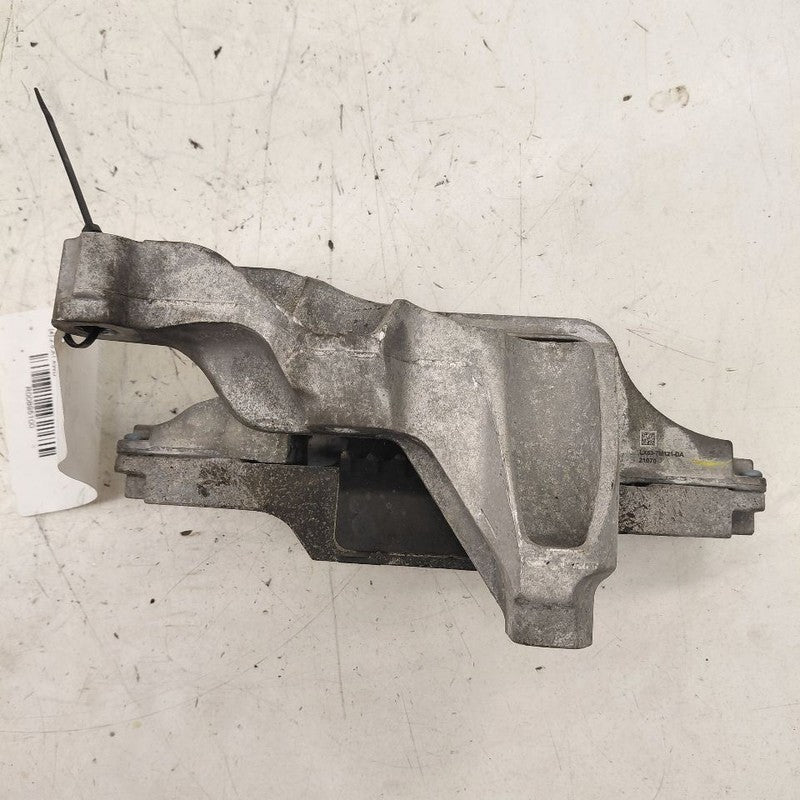 Ford Escape Engine Motor Mount Left Driver  2.5 2020 2021 2022