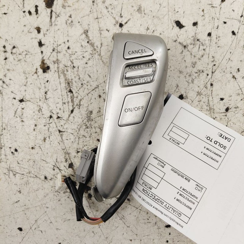 Nissan Versa Note Steering Wheel Cruise Control Switch {2491116} 2019 