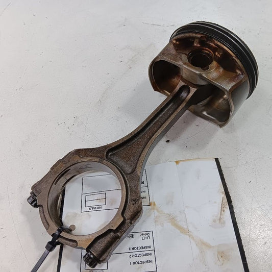 Fiat 500 Single Piston With Connecting Rod   2016 2017 2018 OEM