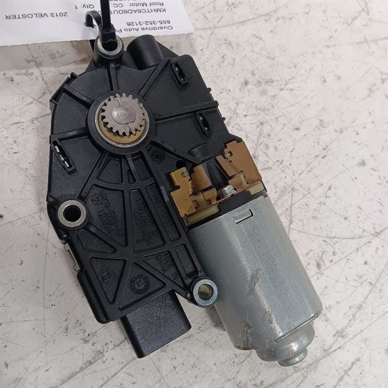 Hyundai Veloster Electric Power Sun Moon Roof Glass Blind Motor  2012 