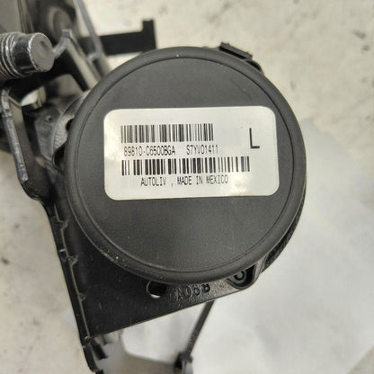 Kia Sorento Seat Belt Strap Retractor Left Driver Rear Back  2018 2017
