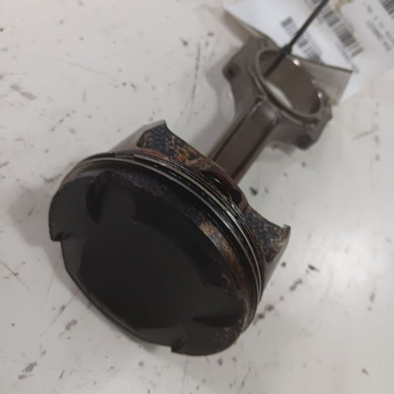 Chevy Trailblazer Single Piston With Connecting Rod   2021 2022 2023 2