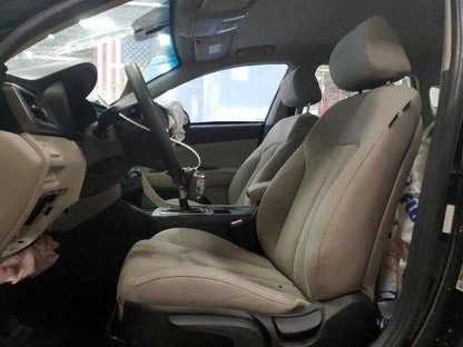 Kia Optima Door Glass Window Seal Rubber Left Driver Front  2018 2017 