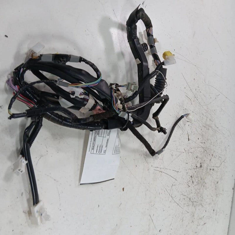 Toyota Prius C Door Harness Wire Wiring Left Driver Front  2017 2016 2