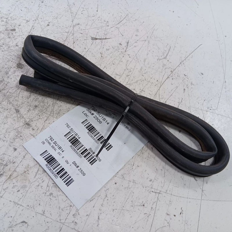 Subaru BRZ Cowl Vent Panel Hood Rubber Seal  2013 2014 2015 2016 OEM