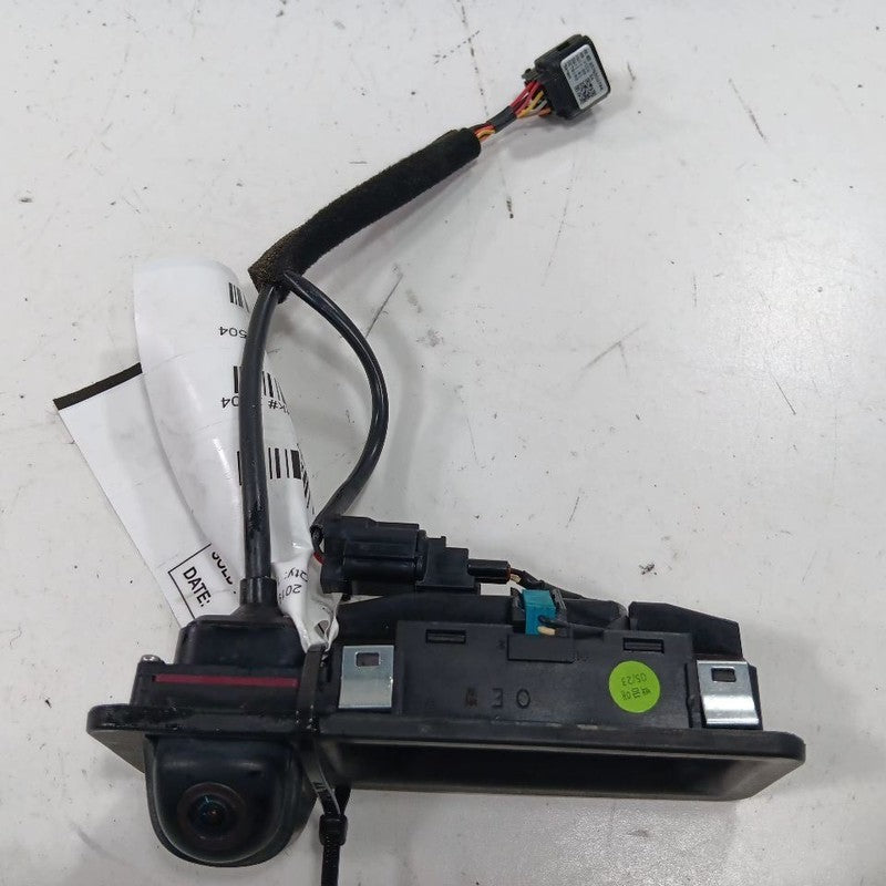 95760D3700 Reverse Camera Liftgate Mounted 19-21 Hyundai Tucson