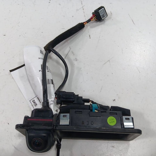 95760D3700 Reverse Camera Liftgate Mounted 19-21 Hyundai Tucson