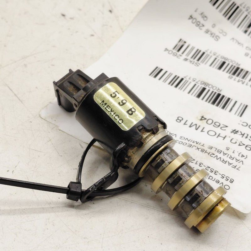Honda CR-V Variable Timing Gear Oil Control Valve Solenoid Cylinder He