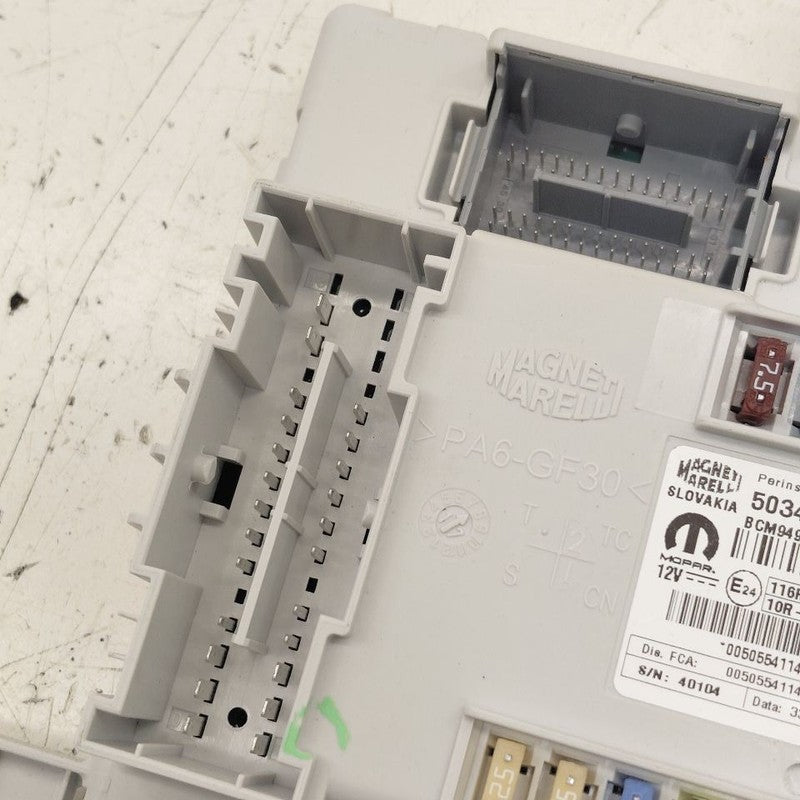 Alfa Romeo Stelvio Cabin Fuse Box Interior Inner Under Dash  2018 2019