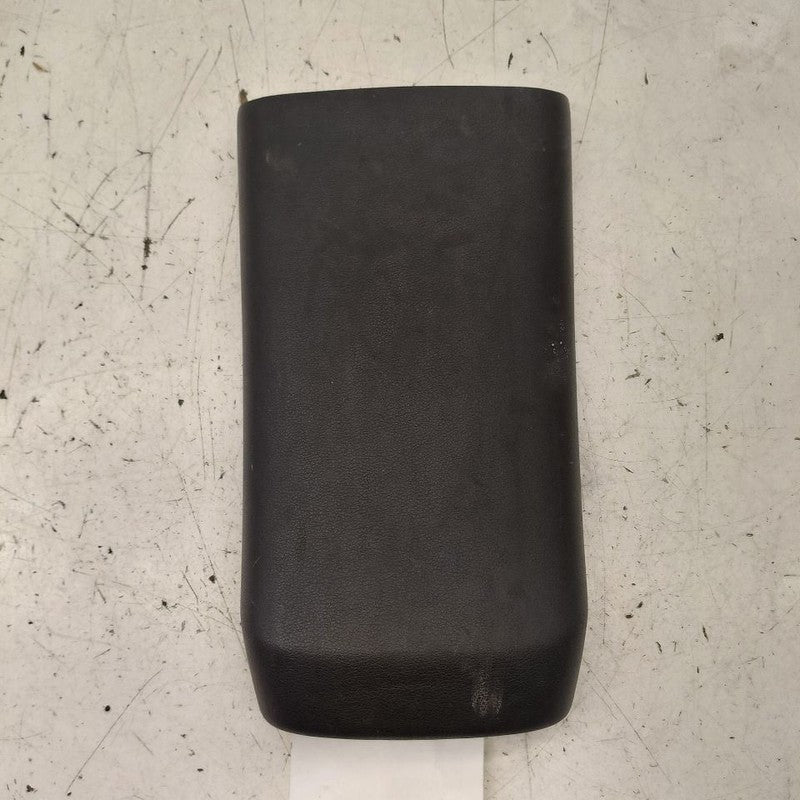 Hyundai Kona Center Console Rear End Cap Trim Cover  2021 2020 2019
