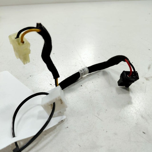 Hyundai Tucson 12V Console Wire {84636D3500} 2016 2017 2018 OEM