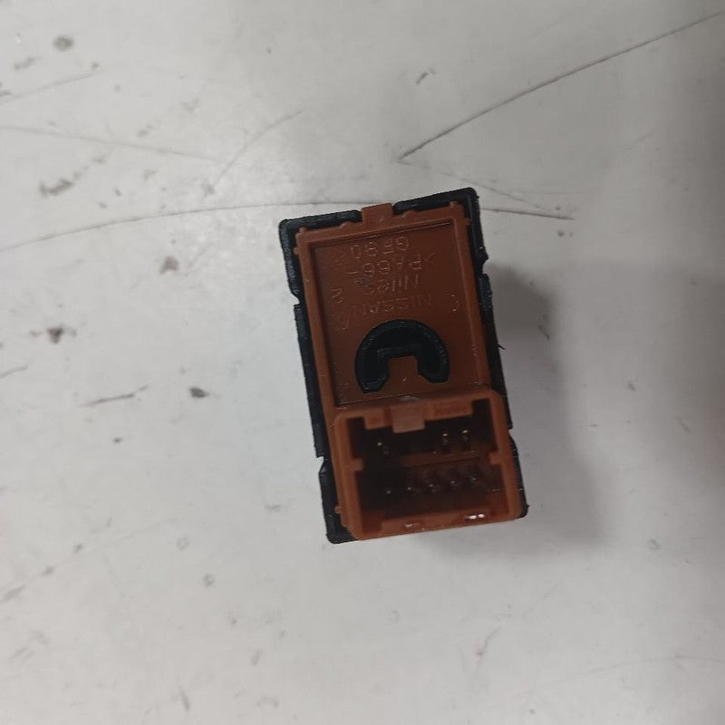 INFINITI QX50 Heated Seat Switch  2017 2016 2015 2014