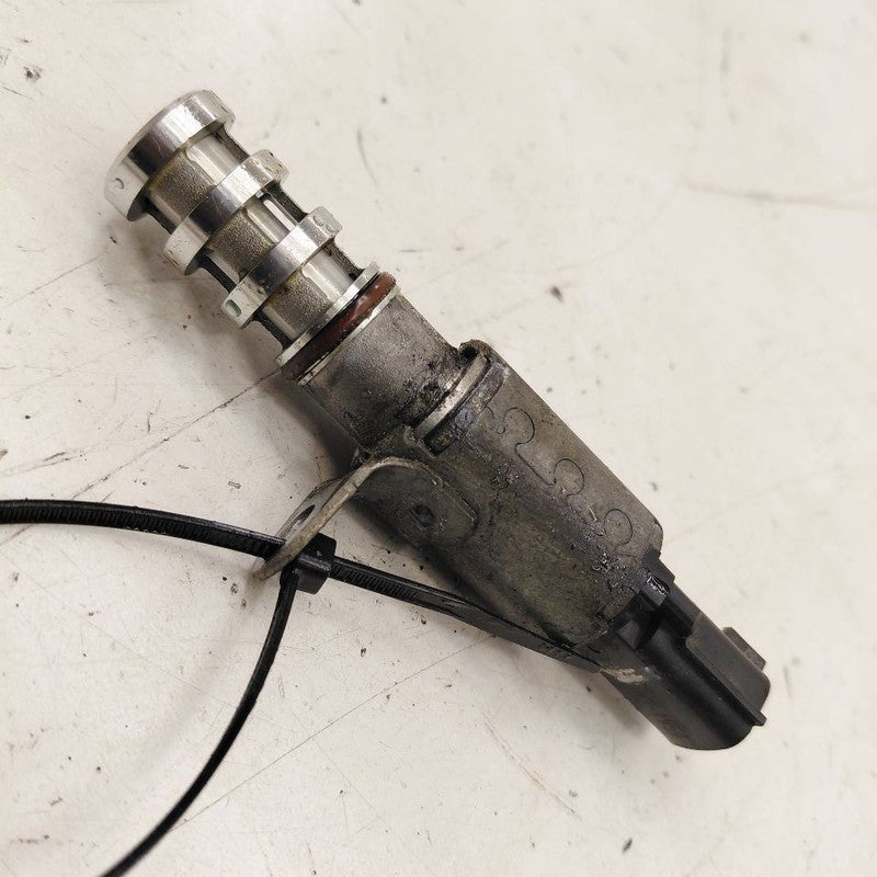Nissan Maxima Variable Timing Gear Oil Control Valve Solenoid Cylinder