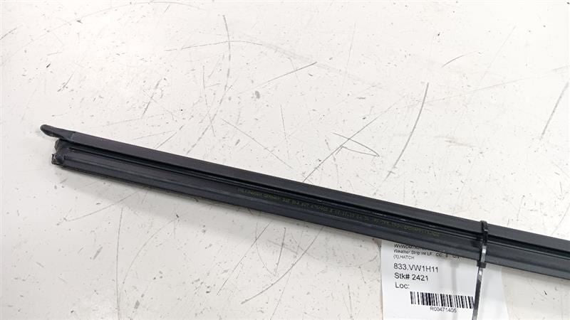 Volkswagen Golf Left Front Weather Strip Interior 2010 2011 2012 2013 2014