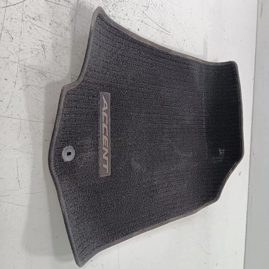 Hyundai Accent Floor Mat Right Passenger Front 2014 2015 2016 2016 201