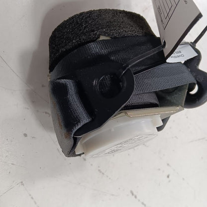 Jeep Renegade Seat Belt Strap Retractor Left Driver Rear Back   2021 2020 2019