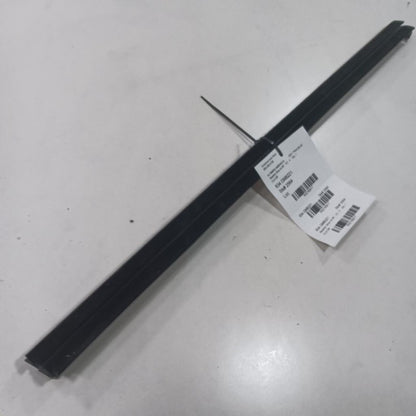 Chevy Trailblazer Right Front Weather Strip Interior  2021 2022 2023