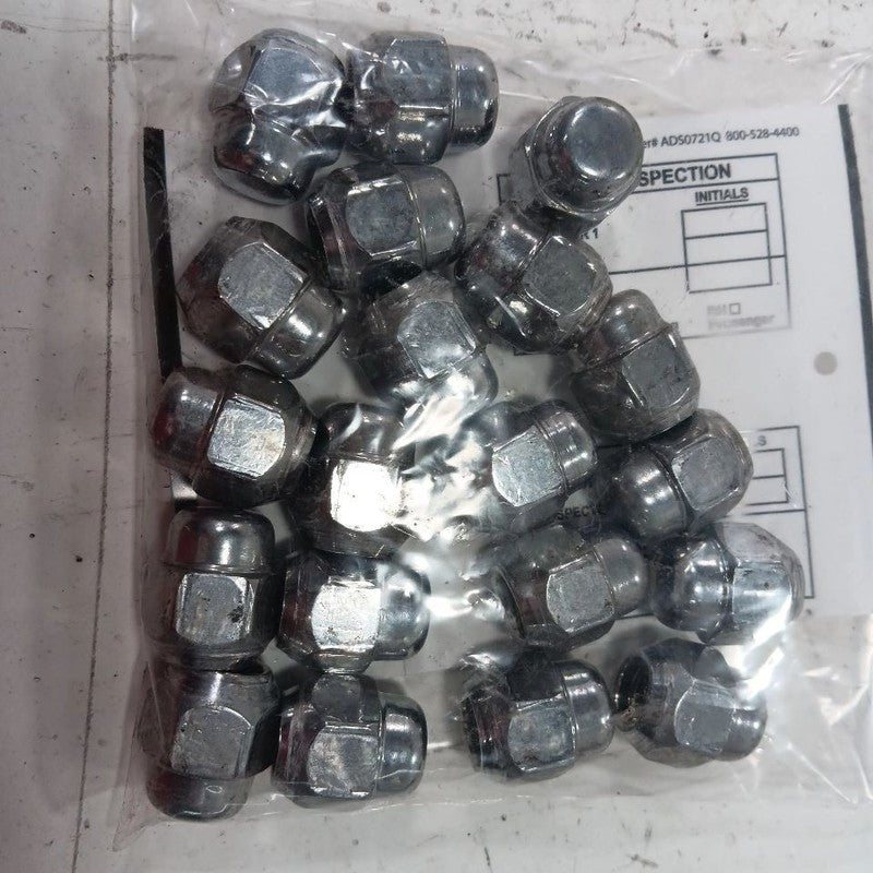 Nissan LEAF Lug Nut Set  2013 2014 2015 2016 2017 OEM