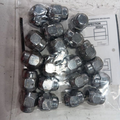 Nissan LEAF Lug Nut Set  2013 2014 2015 2016 2017 OEM