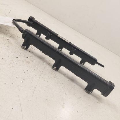 Jeep Cherokee Fuel Rail Injection Injector Mount Bar  3.2 2019 2020 20
