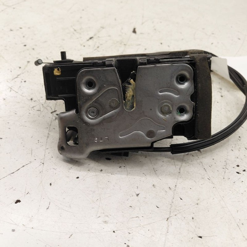 Cadillac CT6 Door Latch Lock Right Passenger Rear  2018 2017 2016