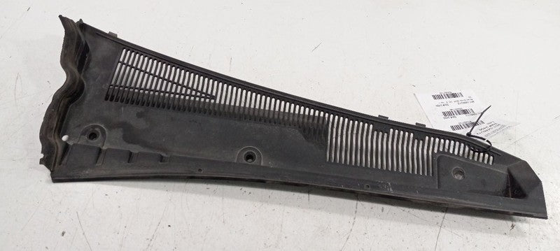 Cadillac CTS Windshield Cowl Vent Panel Trim Cover Right Passenger 2011 2012 