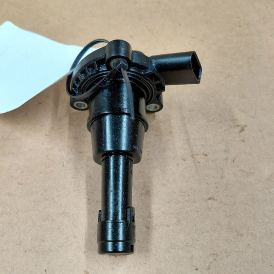 Volkswagen Golf Engine Oil Level Sensor {03F907660D} 2015 2016 2017