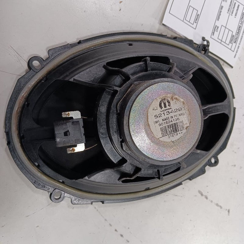 Jeep Renegade Speaker Left Driver Rear   2021 2020 2019
